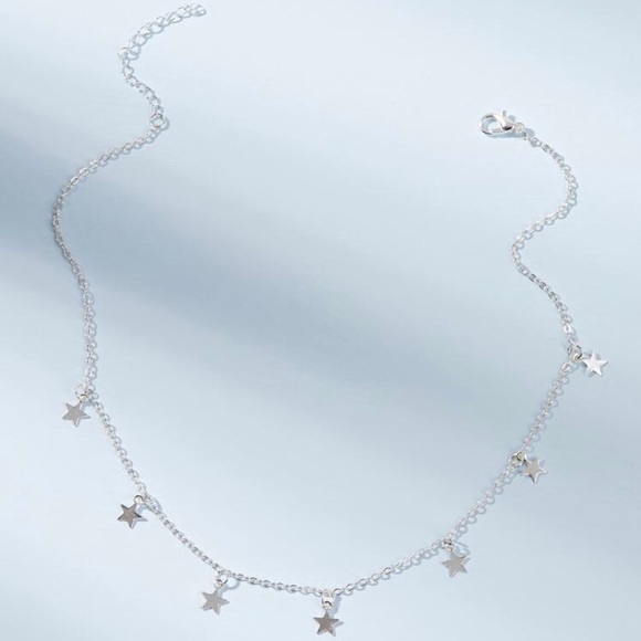 Dainty Star Choker - Picture 2 of 6